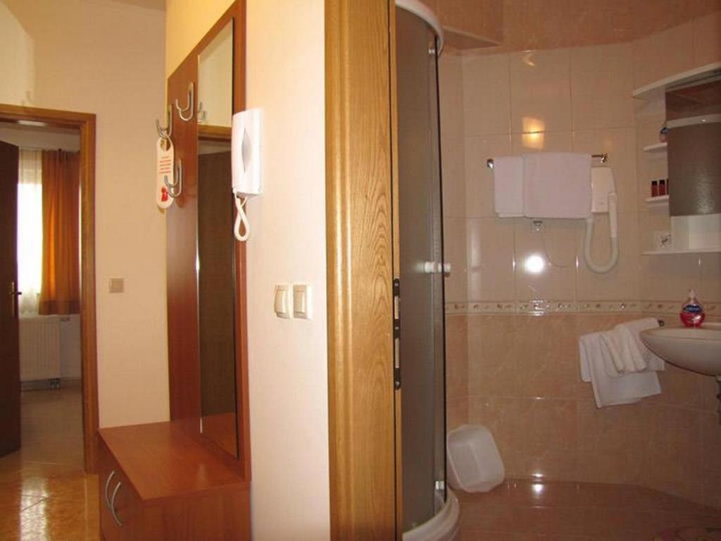 Family Friendly Apartments With A Swimming Pool Nevidjane, Pasman - 18054 Nevidane Exterior photo